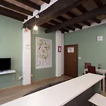 Rua Freda * Modena