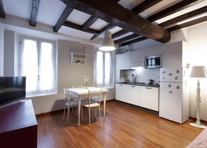 Rua Freda مودينا