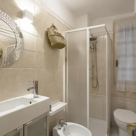 Appartement Rua Freda Modène